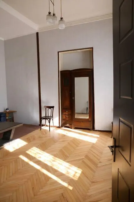 Lovely 2-Room Apartment In The City Center Tbilisi 0*,  Gruzie