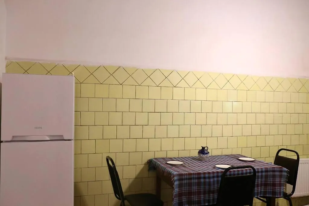 Lovely 2-Room Apartment In The City Center Tbilisi Gruzie